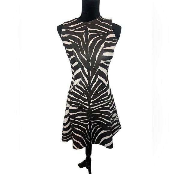 RARE MICHAEL KORS BROWN ZEBRA PRINT FIT & FLARE TRENDY COCKTAIL DRESS WOMENS 0 - Picture 2 of 7